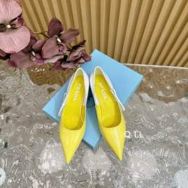 Picture of Prada Shoes _SKUPradasz35-406CMLL080319140
